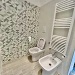 Relais Le Bifore Fontecchio