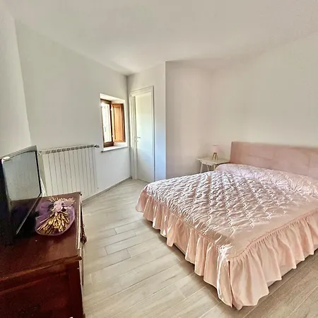 Relais Le Bifore Homestay Fontecchio