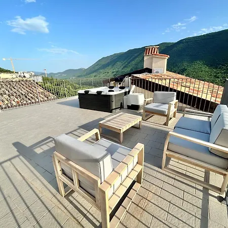 Homestay Relais Le Bifore