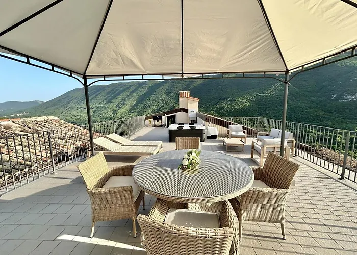 Relais Le Bifore * Fontecchio