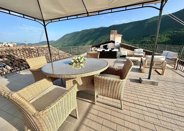 Relais Le Bifore * Fontecchio